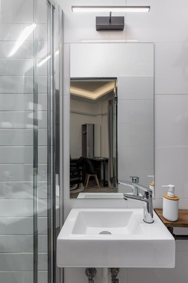Stylish And Modern Studio - Miltos Салоники Экстерьер фото